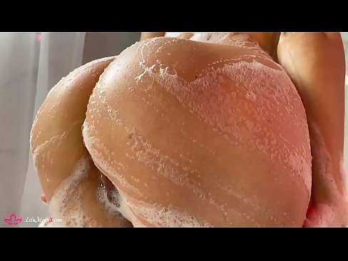 ❤️ Brunette dushda kuchli orgazm uchun vibrator bilan mushukni onanizm qiladi Sifatli jinsiy aloqada pornoda uz.raceporn.ru ﹏